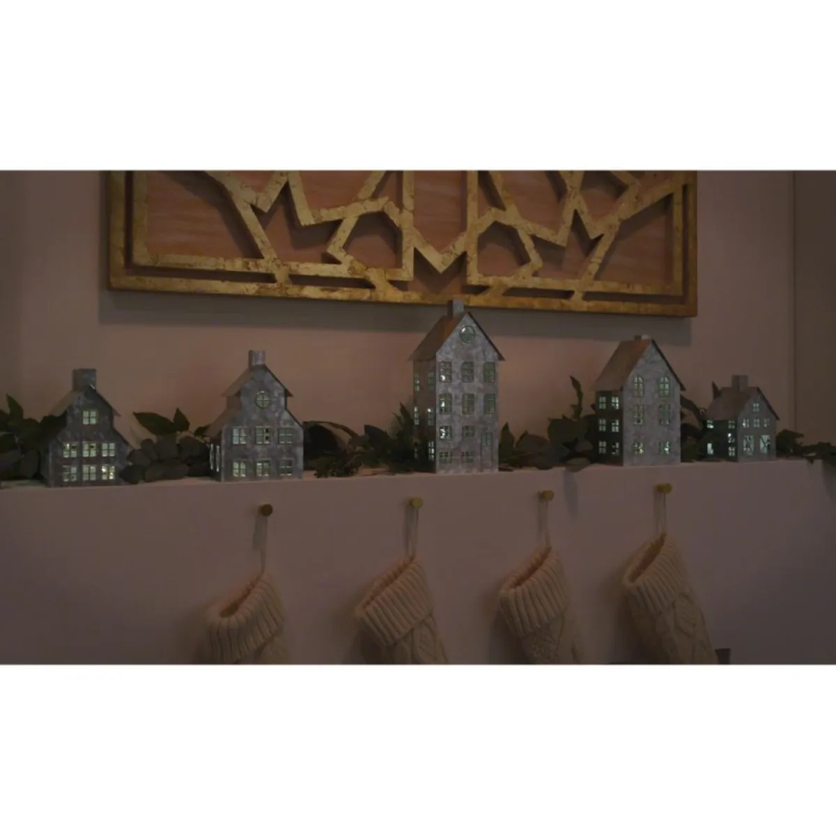 Emryn House Indoor Decor | As Is 5Pc Farmhouse Village Set With String Lights