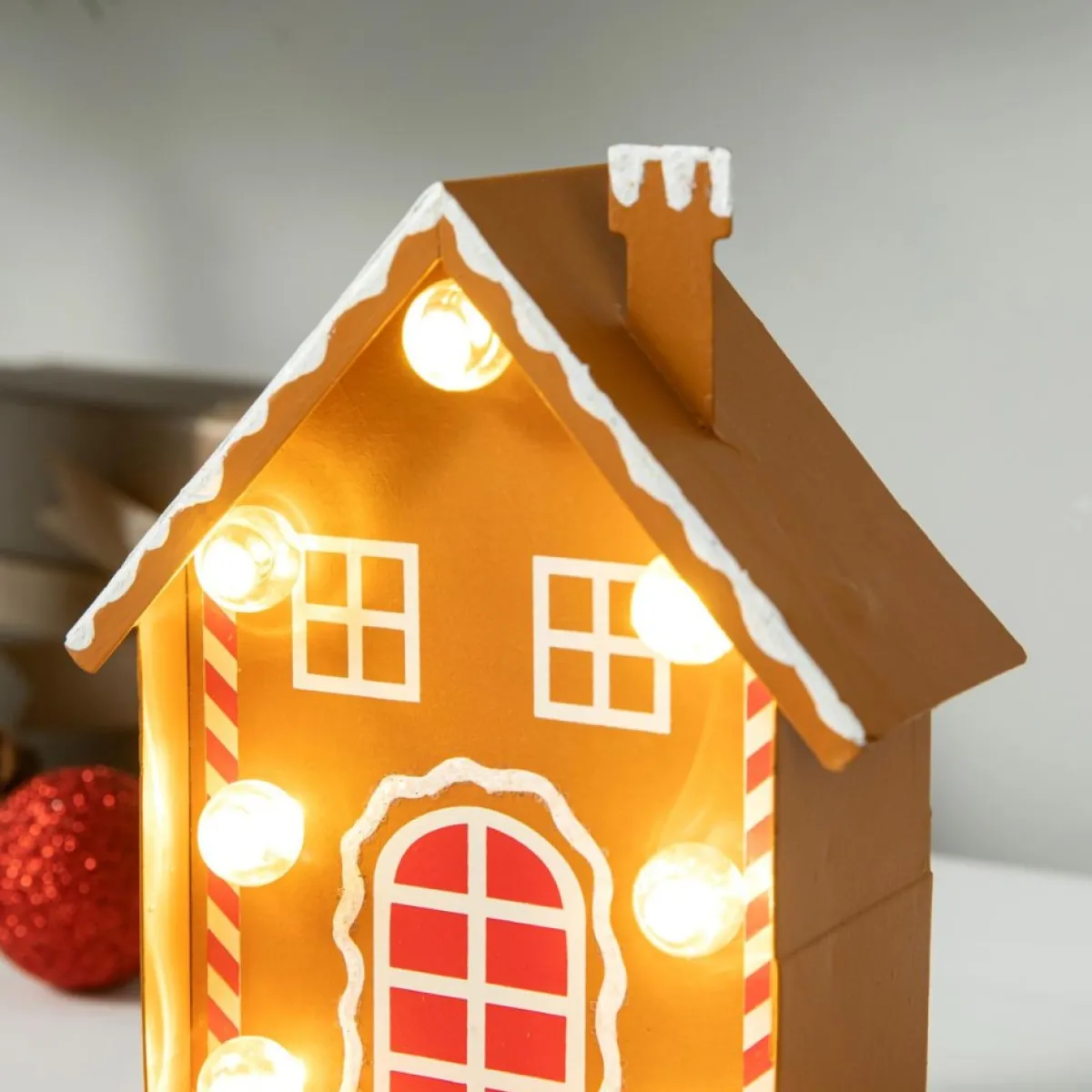 Glitzhome Indoor Decor | 6.75" H Marquee Led Metal Gingerbread House Stocking Holder