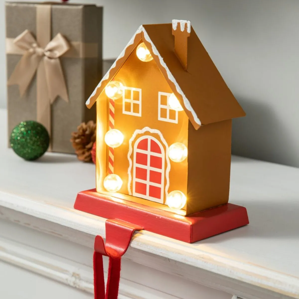 Glitzhome Indoor Decor | 6.75" H Marquee Led Metal Gingerbread House Stocking Holder