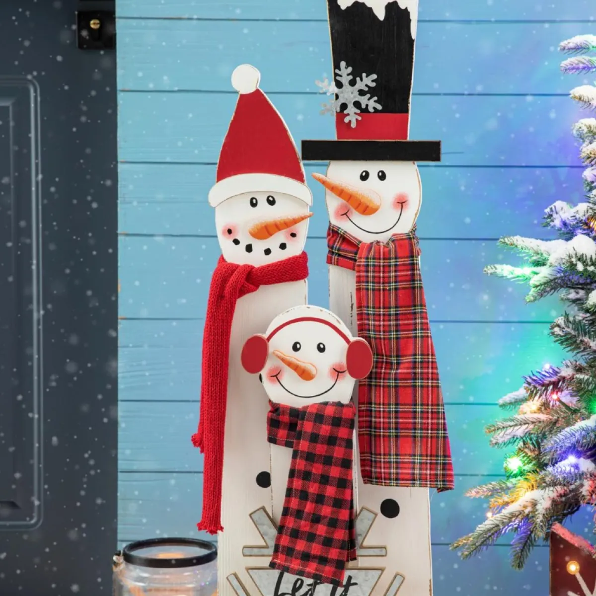 glitzhome__h_wooden_snowman_family_porch_decor_6.webp Glitzhome Outdoor Decor | 35.5" H Wooden Snowman Family Porch Decor