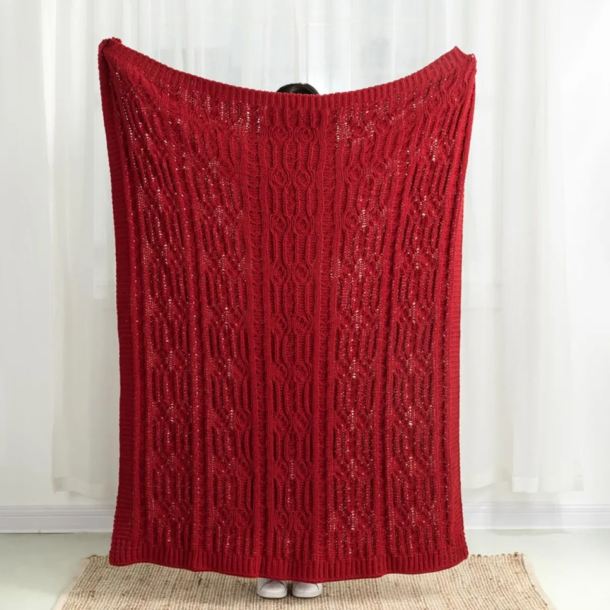 glitzhome_chenille_knitted_red_throw_blanket_2.webp Glitzhome Holiday Textiles | Chenille Knitted Red Throw Blanket