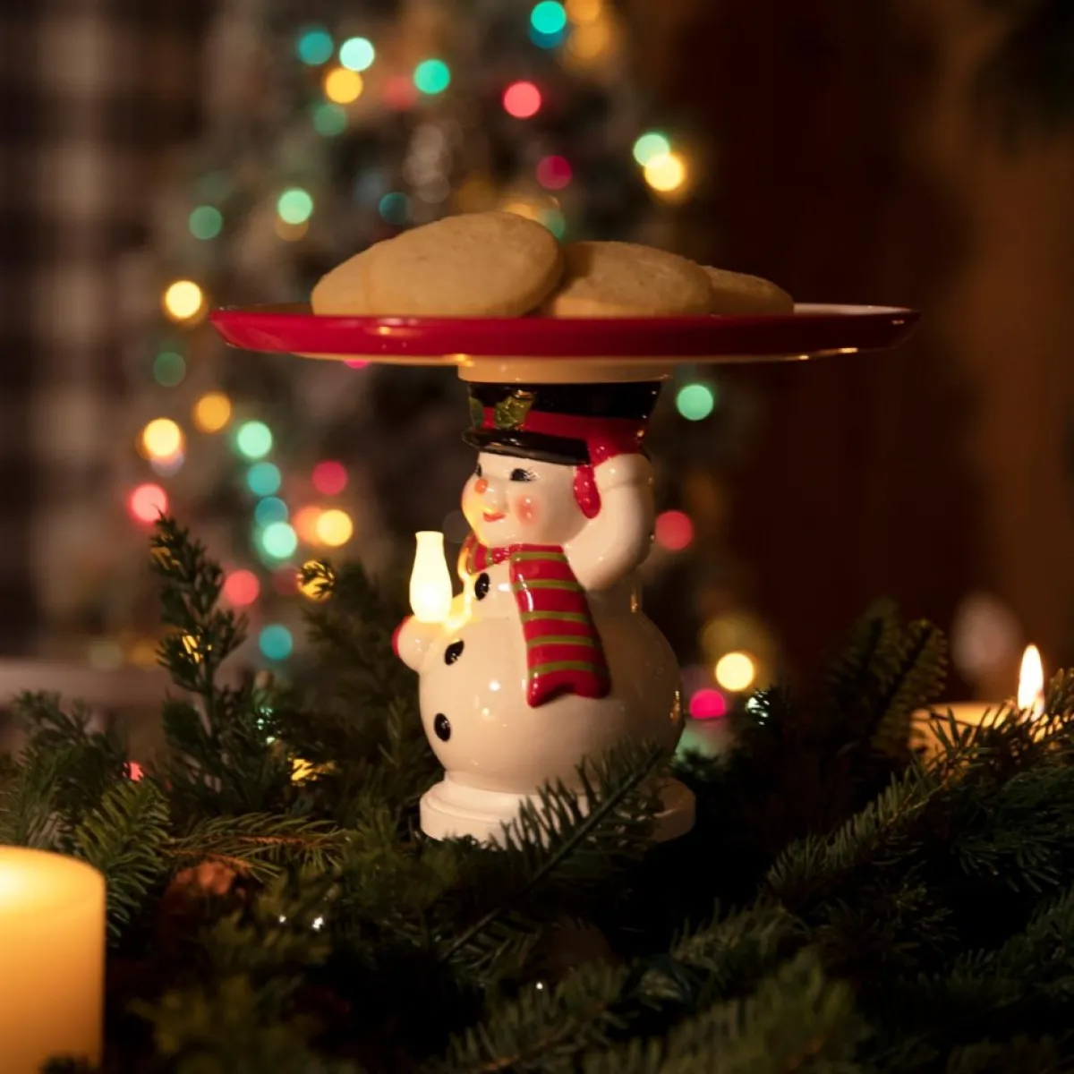 mr_christmas__nostalgic_cake_plate__snowman_2.webp Mr. Christmas Holiday Entertaining | 10" Nostalgic Cake Plate - Snowman
