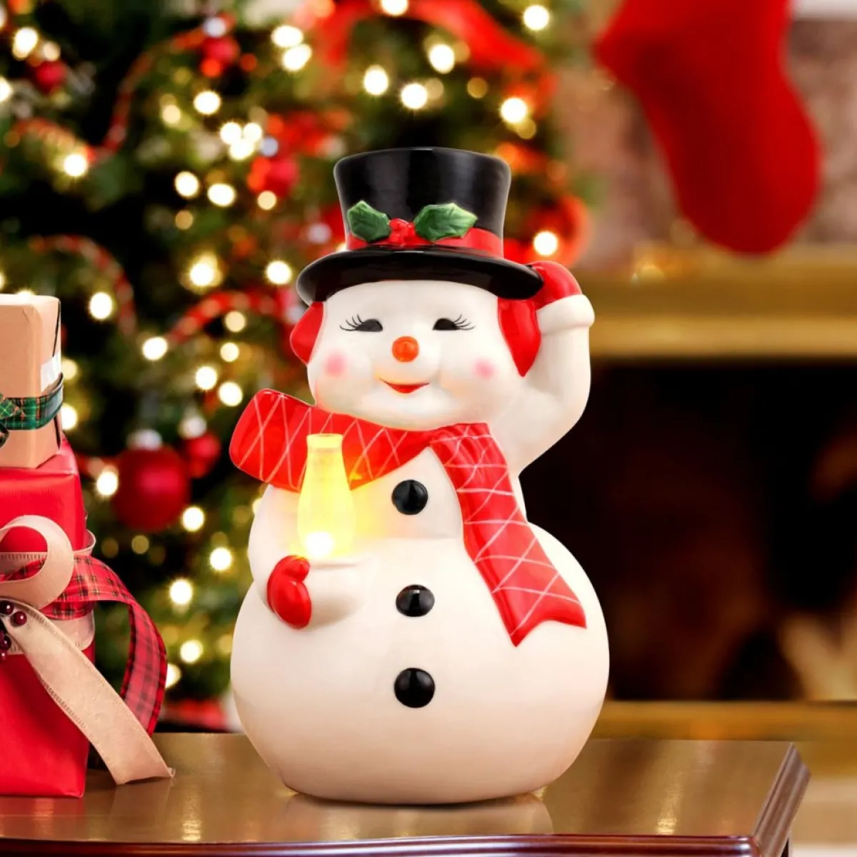 mr_christmas_nostalgic_holiday_figure_with_led_lights_and_timer_4.webp Mr. Christmas Indoor Decor | Nostalgic Holiday Figure With Led Lights And Timer