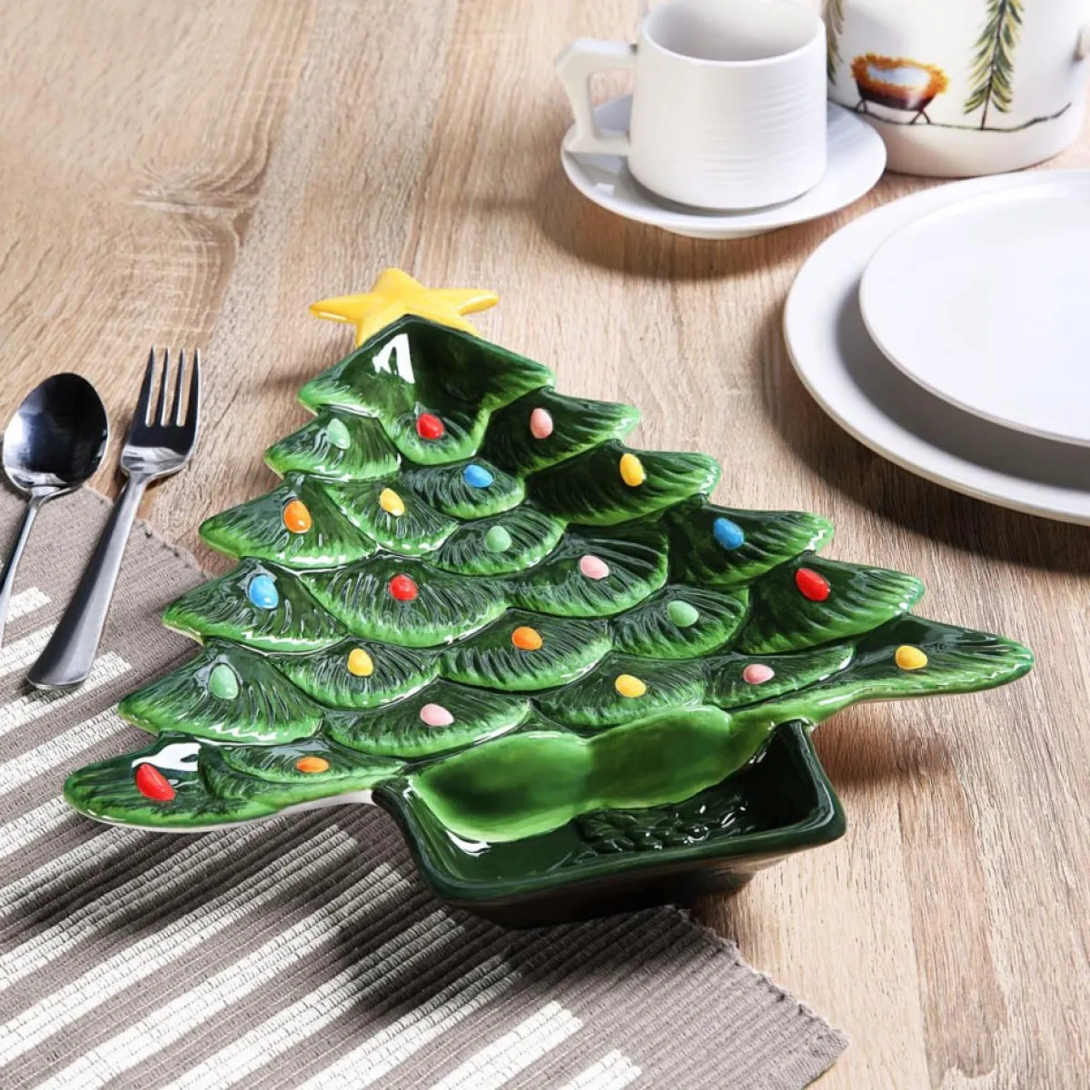 mr_christmas_tree_platter_with_dip_section_2.webp Mr. Christmas Holiday Entertaining | 14.25''Tree Platter With Dip Section