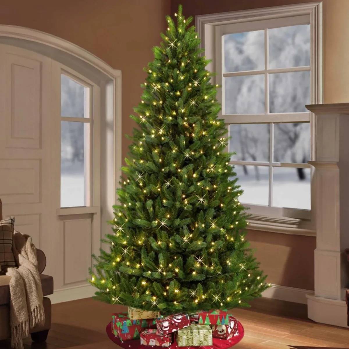 puleo__ft_prelit_green_mountain_fir_artificial_christmas_tree_2.webp Puleo International Christmas Trees | Puleo 4-1/2 Ft. Pre-Lit Green Mountain Fir Artificial Christmas Tree