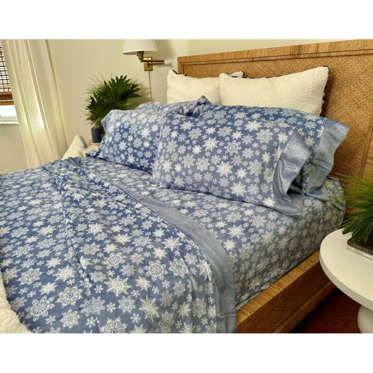 warm__cozy_glitter_hem_plush_sheet_set_with_extra_pillowcases_7.webp Warm & Cozy Holiday Textiles | Glitter Hem Plush Sheet Set With Extra Pillowcases