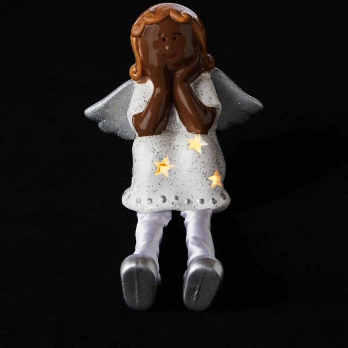 winter_lane_set_of__illuminated_dangle_sitters_6.webp Winter Lane Indoor Decor | Set Of 3 Illuminated Dangle Sitters