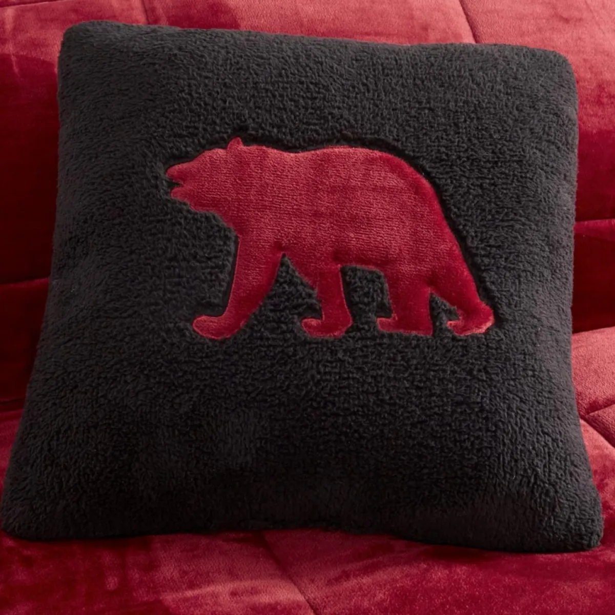 Woolrich Holiday Textiles | Alton 3-Piece Red/Black Plush To Sherpa Twin Comforter Set